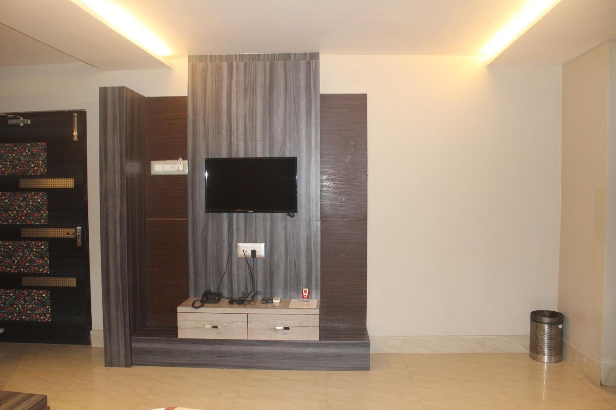 Hotel Oishi Plaza Mukutmanipur エクステリア 写真