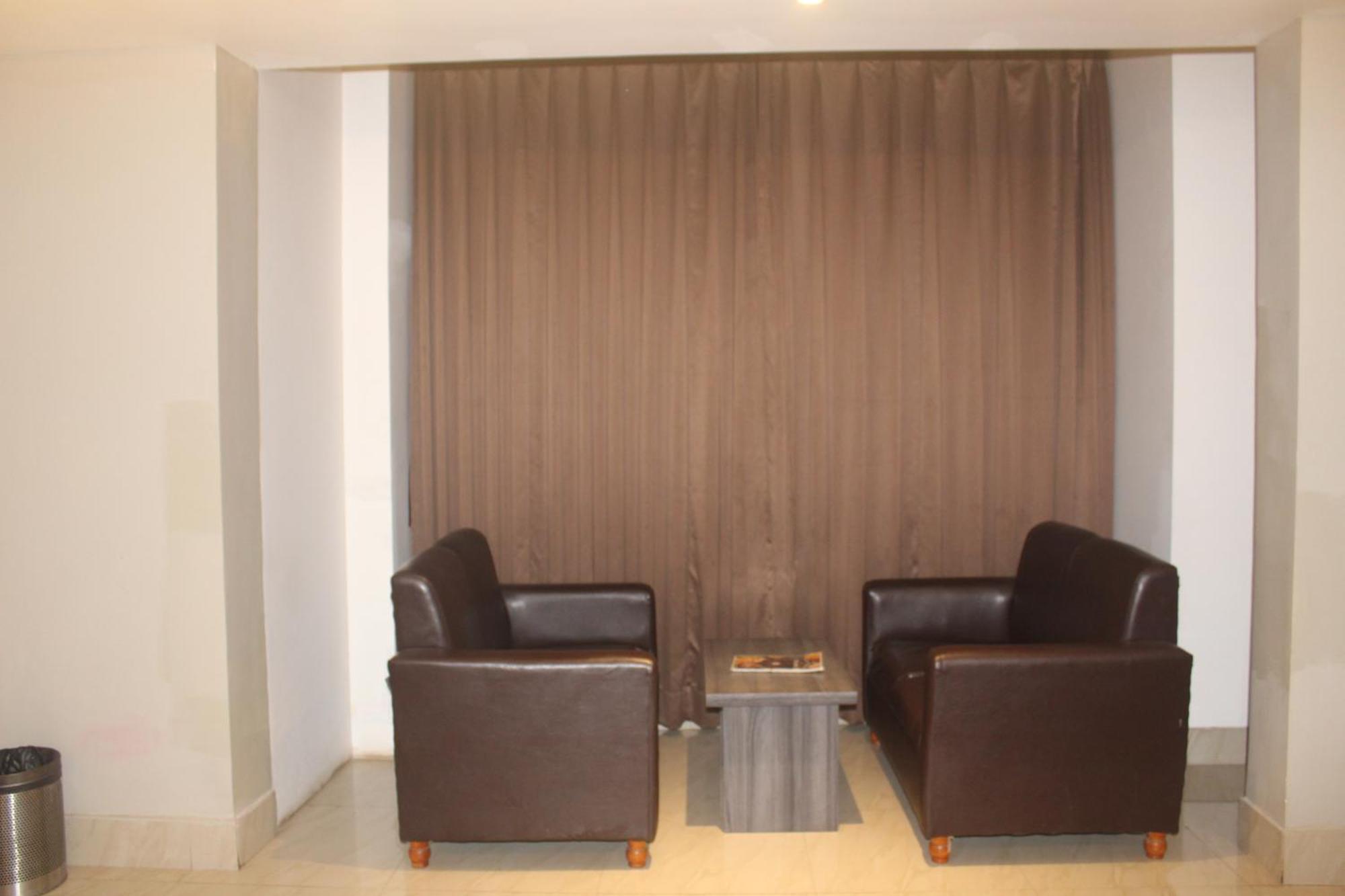 Hotel Oishi Plaza Mukutmanipur エクステリア 写真